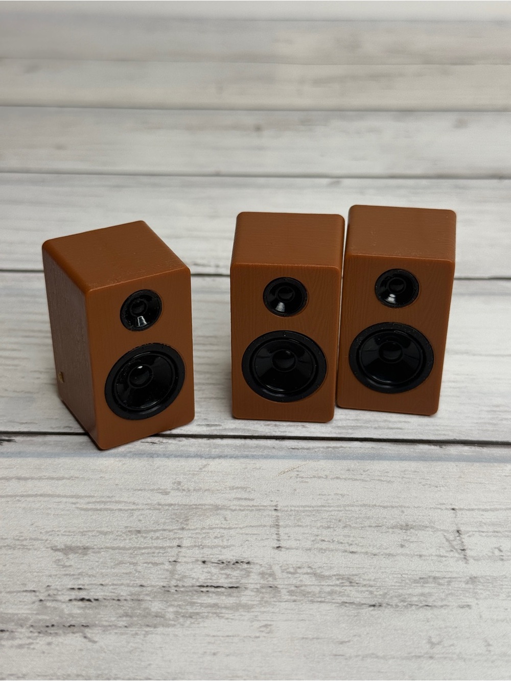 Mini brands vinyl set of three brown stereos